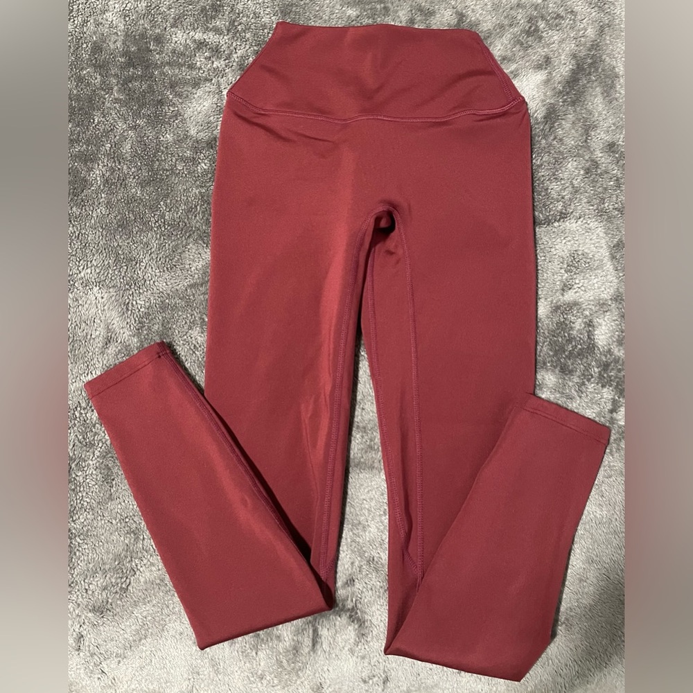 CSB Serenity Scrunch Leggings and Fade Sierra Crop Bundle